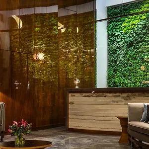 **** Otel Hugo ABD